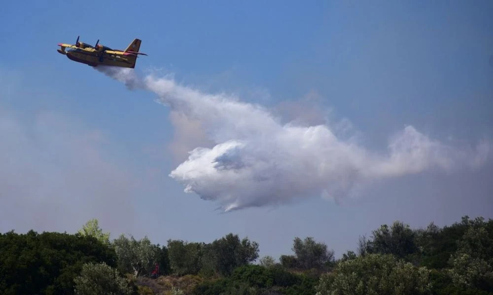 Υπό έλεγχο τέθηκαν και οι δύο φωτιές στα Χανιά